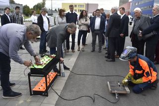 Velkovýroba zázračné české baterie vázne, firma je ve velké ztrátě - Novinky