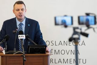 Rajchlovo skóre na semináři: Devět manipulací a nepravd během čtvrt hodiny - Seznam Zprávy