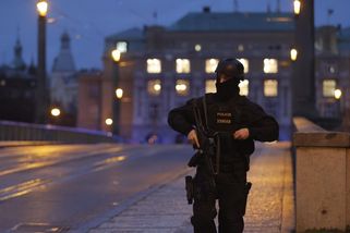 Policie potvrdila, že lhala. O kamerový záznam vůbec nežádala - Novinky