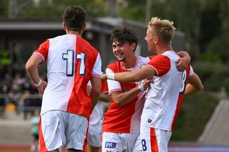 Sparta a Slavia figurují v žebříčku 100 nejlepších fotbalových akademií světa - Sport.cz