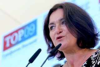 Okamura a spol. včera zařízli cestu Langšádlové do Ameriky - fintag.cz