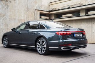 O užívání luxusního audi ostravský magistrát mlží - Novinky