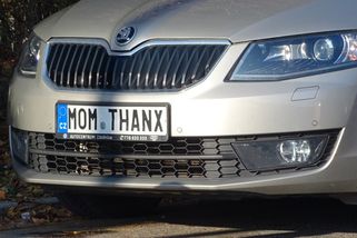 Ďábelský plán EU vyžene ze silnic všechna benzínová a dieselová auta! Navíc citelně dříve, než v roce 2035. V sázce je totiž pořádný balík peněz