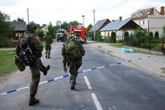 „Mám pocit, že už to začalo.“ Boty ve velkém šíří hoaxy o dronech nad Polskem - Seznam Zprávy