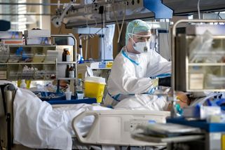 Epidemie covidu v Praze sílí, počet úmrtí za týden vzrostl čtyřnásobně - Seznam Zprávy