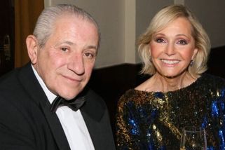 Jurečka použil píseň Přejdi Jordán k videu z demonstrace. Vondráčková se hodně zlobí