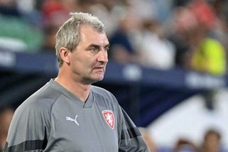 Upřímný Suchopárek po vyřazení z EURO: Beru to na sebe. Rozhodující zápas jsem prokoučoval - Sport.cz