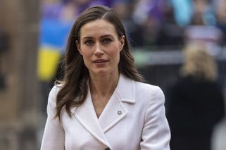 Hvězdná expremiérka končí v politice. Marinová začíná misi u Tonyho Blaira - Seznam Zprávy