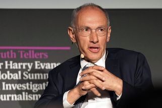 Jeden z nejbohatších Britů si kvůli antisemitismu zažádal o německé občanství - Novinky