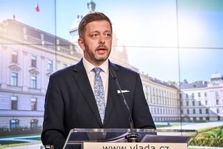 Rakušan: Česko by podle migračního paktu přispívalo půl miliardy ročně - Seznam Zprávy