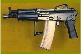 Český zbraňový systém ČZ 2000 LADA. Jak to, že se nikdy neuchytil? - Techsvět