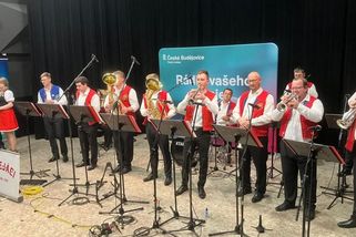 Na jihu Čech začal boj o zachování dechovky. Pod peticí je přes tisíc podpisů - Novinky