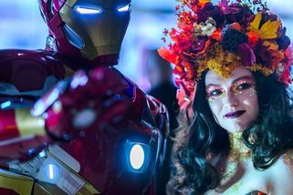 Comic-Con Prague 2026 ovládl O2 universum. Prahu zaplavily hvězdy seriálů, cosplay i tisíce fanoušků
