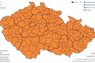 Přívalové deště a třícentimetrové kroupy. Česku hrozí silné bouřky i v neděli - Novinky