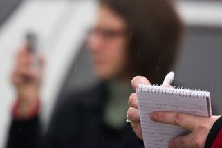 Žurnalista jako hromosvod frustrace české společnosti - Médium.cz