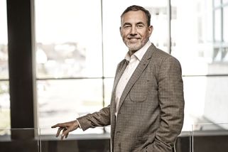 Auta se spalovacími motory budeme vyrábět, dokud to půjde, říká manažer Škody Auto Martin Jahn - Novinky