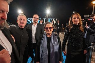 Živě: Poprvé po letech jinde než v Rudolfinu. Začíná předávání cen Český lev - Seznam Zprávy