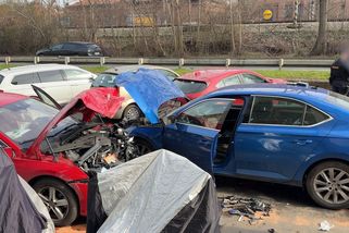 Policejní honička v Praze skončila čelní srážkou pronásledovaného vozidla - Novinky