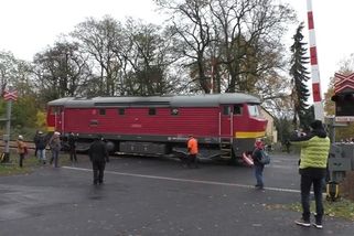 Nefunkční železniční přejezd Telnice | Železniční přejezdy
