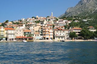 Chorvatsko: ubytování pro otrlé, nevstřícný personál, hladová strava a výlet s pachutí ryby - Médium.cz