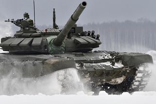 Tankový masakr: Rusko už přišlo na Ukrajině o 4 000 tanků! Skutečná čísla však děsí ještě víc