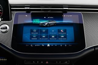 Jízda se všemi asistenčními systémy v režimu zapnuto na vlastní kůži. Jeden jsem musel fakt vypnout - Garáž.cz