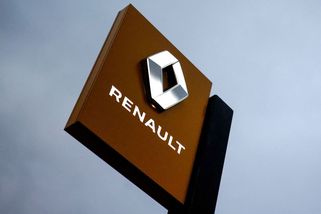 Logo Renaultu jako fašistický symbol? Ruský poslanec má jasno - Novinky