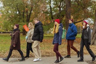 Prahou po stopách Dana Browna. Fanoušci míří i do protiatomového krytu Folimanka