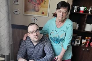 Jana z Plzně potřebuje jít na operaci. Kdo se postará o postiženého syna?