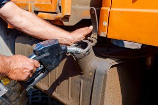 Evropě hrozí kritický nedostatek nafty – faei.cz