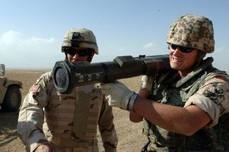 Evropská armáda v Grónsku? Jsou to jen živé štíty, které doufají, že jim Donald Trump neublíží - Médium.cz