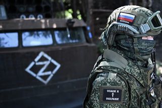 Stulík: Rusko nám vyhlásilo hybridní válku, my se jen bráníme. Za útoky jednou draze zaplatí