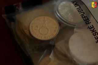 Policie vyšetřuje obří podvod s covidovými dotacemi - Novinky