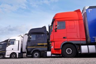 Index práce Portálu řidiče za září: Kolik si vydělá kamioňák? - Portál řidiče