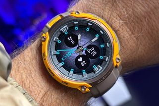 Garmin Instinct Crossover AMOLED – lepší volba než Apple Watch? | Huramobil: Recenze Petra Hudce