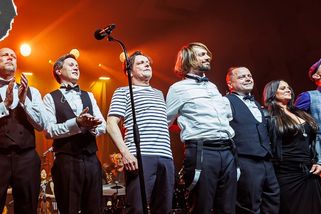 NAŽIVO: Chinaski se symfoňákem? Kousek vzruchu s Čvančarovou i Punčocháči