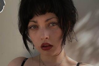 Seznamte se s Violet Grohl. Jede si po svém a cizopasení na Foo Fighters se vyhýbá