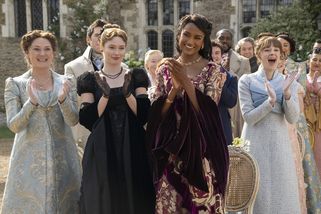 5. řada Bridgertonových: K pokračování seriálu se vyjádřila autorka Julia Quinn. Na vydání si počkáme