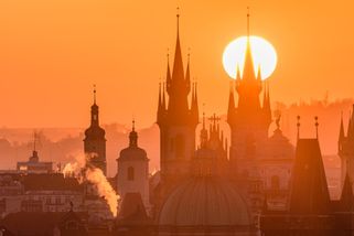 Polární vír se hroutí, Česku hrozí „africký“ březen. Experti čekají slunečno a vysoké teploty