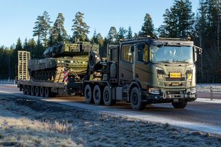 Scania představila nové modely s brutální spotřebou. Žerou přes litr nafty na kilometr, ale má to důvod. Obří - Garáž.cz