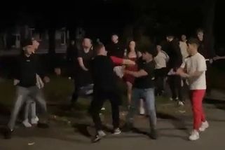 Rvačka před diskotékou na Plzeňsku. Parta mladých se poprala, někteří skončili v nemocnici - Novinky