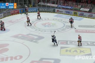 Děsivé chvilky. Brněnský Pospíšil v plné rychlosti napálil do mantinelu, musí na vyšetření - Sport.cz