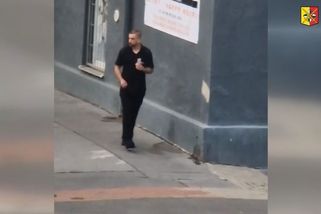 Muž s ranní kávou a cigaretou v ruce hodinu masturboval na ulici - Novinky