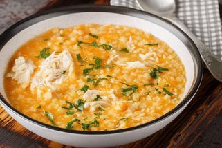 Italský penicilin: Silná polévka pastina je lék italských babiček, který vás při nemoci postaví na nohy