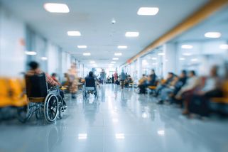 Poplatek za pohotovost až 500 korun? Lidé službu zneužívají, říká šéf asociace nemocnic - Echo24.cz