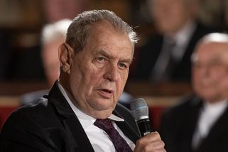Zeman ukončil spor s Džamilou Stehlíkovou - Seznam Zprávy