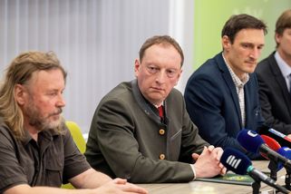 Ministr Červený odvolal šéfa KRNAP - Novinky