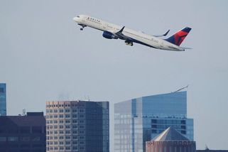 Zdražující letenky překazí mnoho dovolených - Novinky