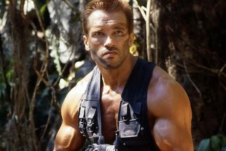 Arnold potvrdil trojnásobný comeback, chystá Komando 2 a nového Predátora. Conan dostal výborného režiséra