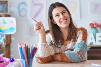 Věřte ženám, přidejte učitelům a zachraňte děti - Proženy.cz
